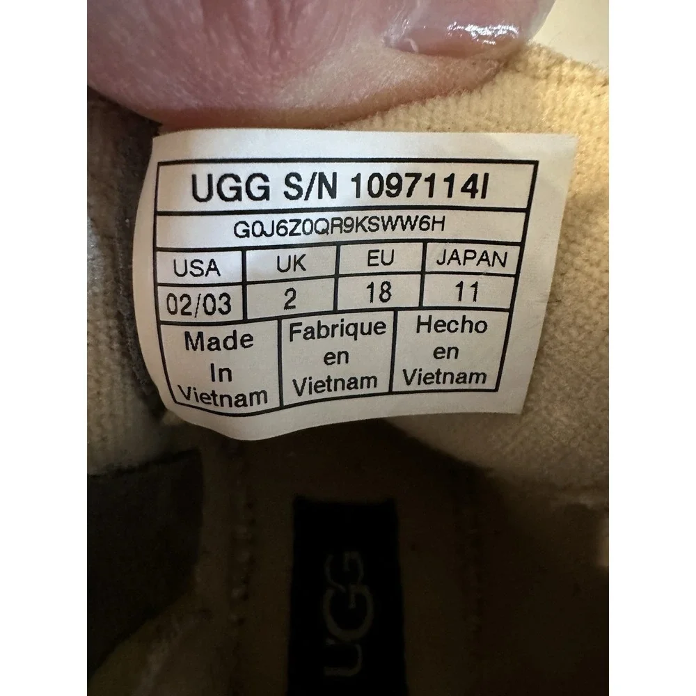 UGG Baby‎ Kristjan Suede Chukka Boots Charcoal Side Zippers Size 02/03 (6-12 M)